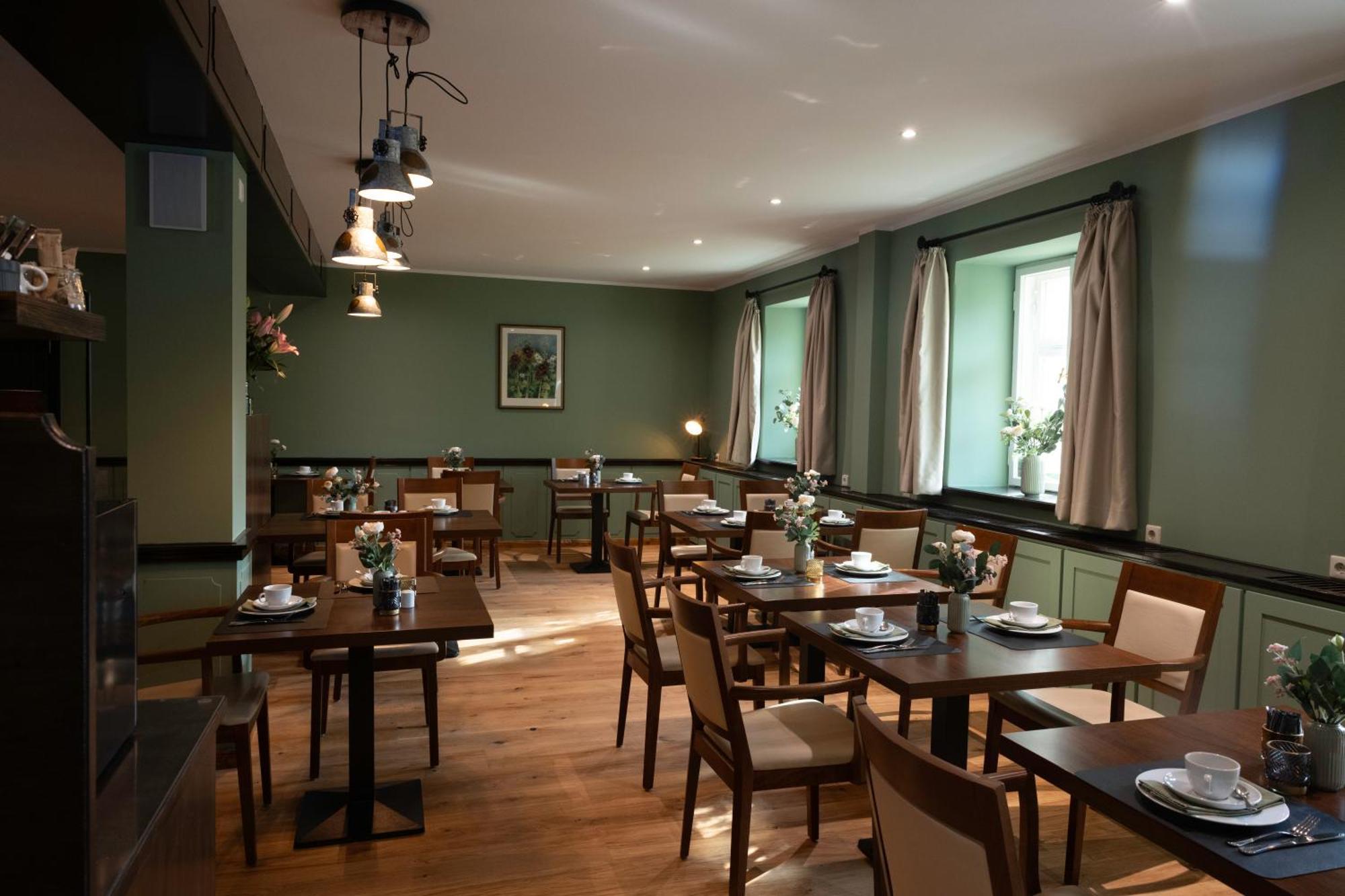 Churfuerstliche Waldschaenke Hotel 4*