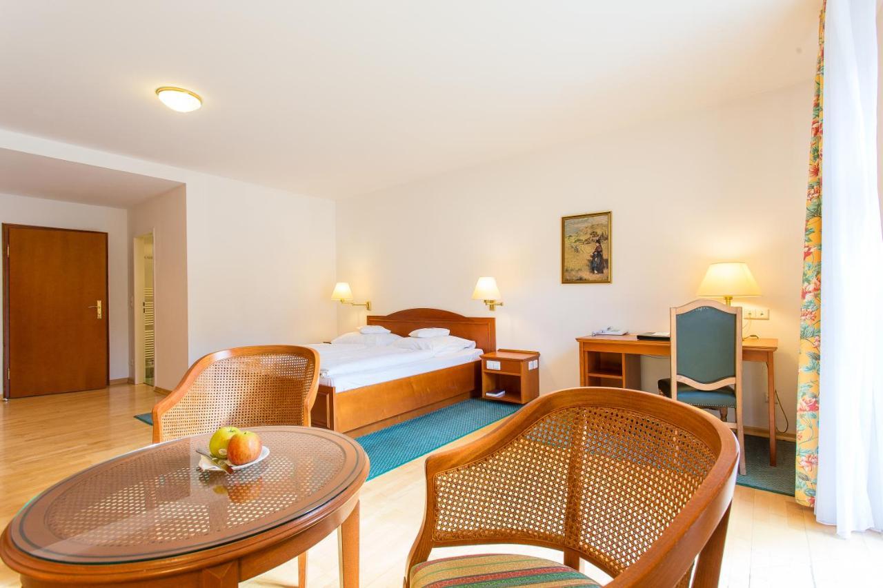 Churfuerstliche Waldschaenke Hotel