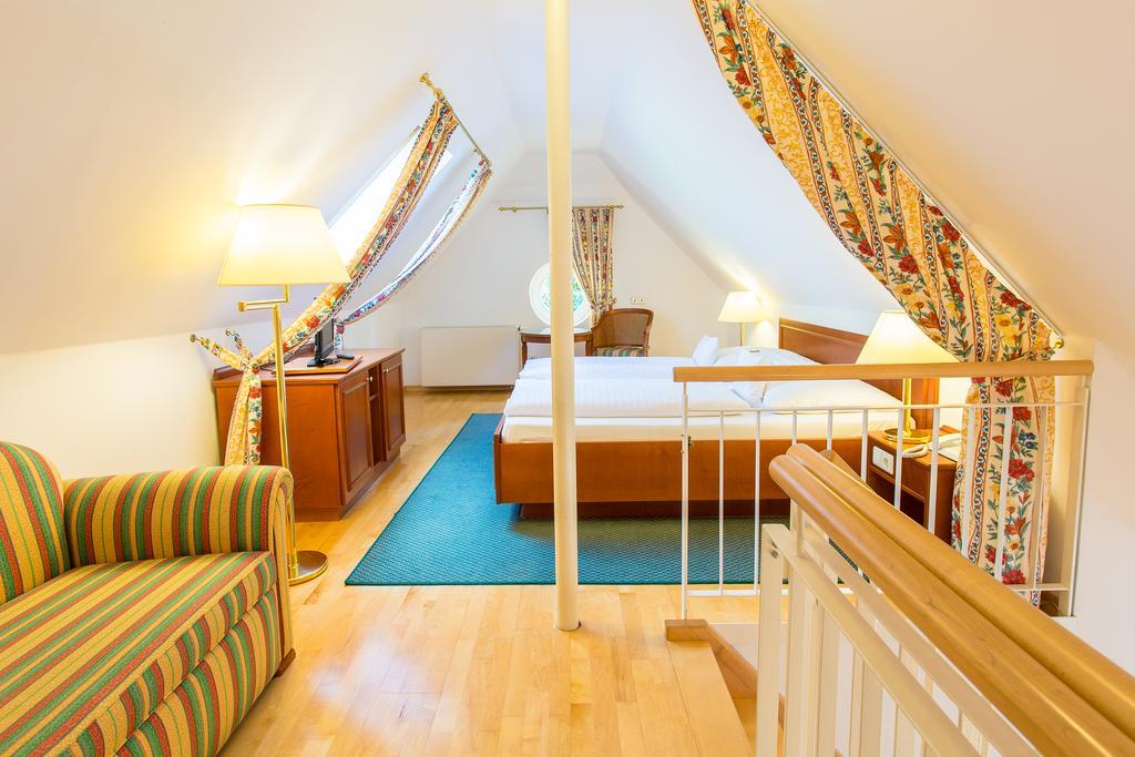 Churfuerstliche Waldschaenke Отель 4*