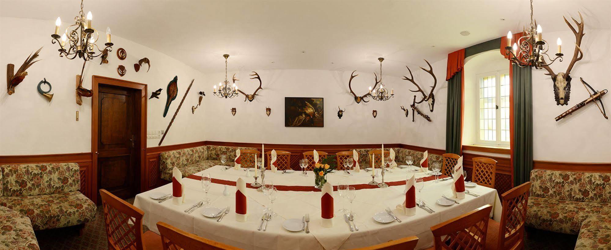 Churfuerstliche Waldschaenke 4* Морицбург